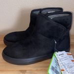 Crocs LODGEPOINT Black Faux Suede Leather Ankle Boots Size 5 Women’s NEW! Photo 4