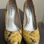 Gianni Bini Yellow Heels Photo 1