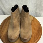 Sorel Joan of Arctic Wedge II Zip Booties Woman's 10.5 Tan Leather Hidden Wedge Photo 1