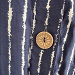 John Mark EUC  Striped Button Front Lagenlook Artsy Top Navy Cream Size 2X Photo 2
