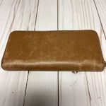 Michael Kors Brown Leather Jet Set Wallet Photo 4