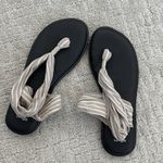 Sanuk NWOT  Yoga Sling 2 Natural Stripe Thong Sandals Sz 9 Photo 2
