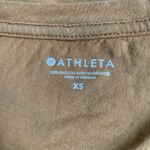 Athleta size XS beige cropped V-neck Photo 2