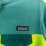 Patagonia  Size Small Quarter-zip button up Photo 1