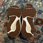 New Balance Women's 520 V7 Running Shoe Photo 4