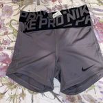 Nike Pro Photo 0