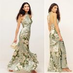 Reformation NWOT  Veria Silk Halter Dress in Tarragon Size 6 Photo 2
