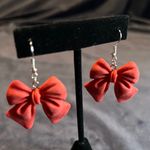 Boutique New Red Pretty Bowtie Earrings Brand New Photo 2