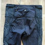 Lululemon  Run With The Sun Tight
Black / Pretty Lace Deep Coal Black Size 4 Photo 3