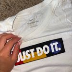 Nike  T-Shirt Photo 1