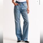 Abercrombie & Fitch  Light Blue High Rise Loose Jean Size 24/00R Photo 2