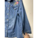 Alfred Dunner  Women’s Light Wash Denim Jacket Floral Butterfly Embroidered 1X Photo 9