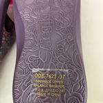 Alegria  BY PG LITE‎ 37 6.5-7 FLORAL PURPLE SANDAL WITH KEYCHAIN NEW IN BOX Photo 6