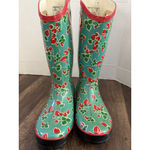 Bogs Rain boots Fruit Strawberry Farmhouse Cottagecore Women’s 7 EUR 38 EUC Blue Photo 3