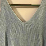 Hem & Thread  knit tank top in a size small Photo 2