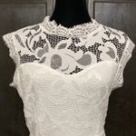 Sans Souci sleeveless white lace dress. Size XL Photo 2