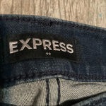 EXPRESS  Pearl embellished skinny jeans Women’s size 2 Casual Mid rise Ankle Photo 2