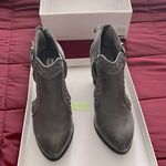 Not Rated  JR Bootie Charcoal Women's Size 8 never worn Photo 0