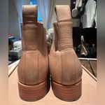NISOLO Eva Everyday Chelsea Boot New In Box Tan Size 7.5 Photo 3