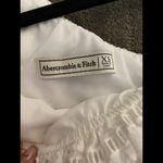 Abercrombie & Fitch women size Xsmall One shoulder white ruffled neckline dress Photo 7