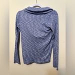 Alo Yoga Blue White Marled Cowl Neck Activewear Top Long Sleeve Small Petite Photo 3
