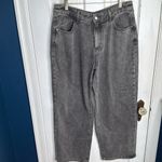 Pretty Little Thing  Petite Washed Gray Dip Back Waist Boyfriend Jeans W1057 Sz 8 Photo 4