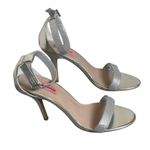 Betsey Johnson  Broadway Silver Strappy Heels Size 8.5 Rhinestone Metallic Prom Photo 4