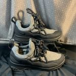 Nike  Women’s City Loop AA1097-001 Black/White size US 7.5 Photo 1