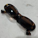 Tortoise Shell Oval Sunglasses Brown Photo 0