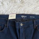 Style & Co . Women’s Bootleg cut Jeans in black rinse size 18 Short Photo 2