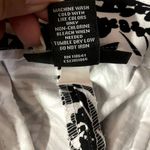 Lane Bryant Cotton Smart Stretch White/Black Tropical Leaf Print Pants Sz 28 NWT Photo 7