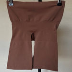 SKIMS  SEAMLESS SCULPT BUTT‎ LIFTING SHORT size M Photo 0