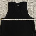 Old Navy  Active Women's Black UltraLite Open Side Athletic Tank Size Small Photo 5