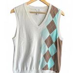 IZOD  XFG Womens Sweater Vest Sz Large White Argyle V Neck Preppy Photo 0