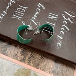 Vintage Green Enamel Half Hoop Earrings 80s 90s Retro Minimalist Photo 4