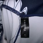 All Fenix Arlo blue & white tropical flower S Athleisure leggings Photo 1