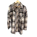 Zenana Outfitters Plaid Shacket 2X Beige Black Blue Oversized Button Down Jacket Shirt Plus Photo 1