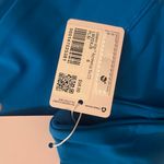 Lululemon Top Photo 2