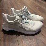 Reebok  Nanoflex TR 2.0 training shoes in Barely Grey/Team Teal/Footwear White. Photo 4