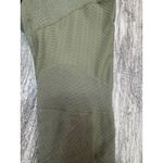 Gymshark True Texture Leggings
Seamless High Waisted Black and Green Size S Photo 9