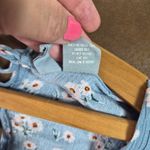 Sky And Sparrow Blue Floral Crop Top Photo 9