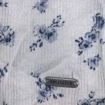 Hollister  floral ditsy crop top Photo 2