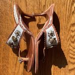 RARE Beverly Feldman Kitten Heel Toe Loop Sandals Size 8.5 Photo 9