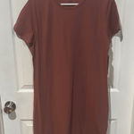 Athleta  Women's Short Sleeve Top in mauve Photo 0