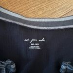 Out From Under  Go For Gold Top Photo 1