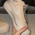 Nike Sneaker Photo 3