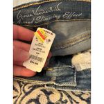 Gloria Vanderbilt  Wom Size 4 Light Wash All Around Slimming Effect Cropped Jeans Photo 2