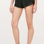 Lululemon Black Hotty Hot 2.5β Shorts Photo 1