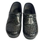 Dansko  XP 2.0 Professional Patent Animal Print Slip On Clogs size 10.5 41 Photo 1