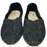 Toms  Night Out‎ felt/faux shearling flats size 6 Photo 0